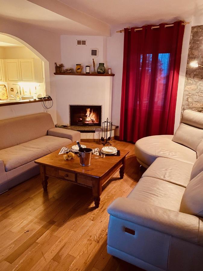 Villa Red House Tivegna Esterno foto
