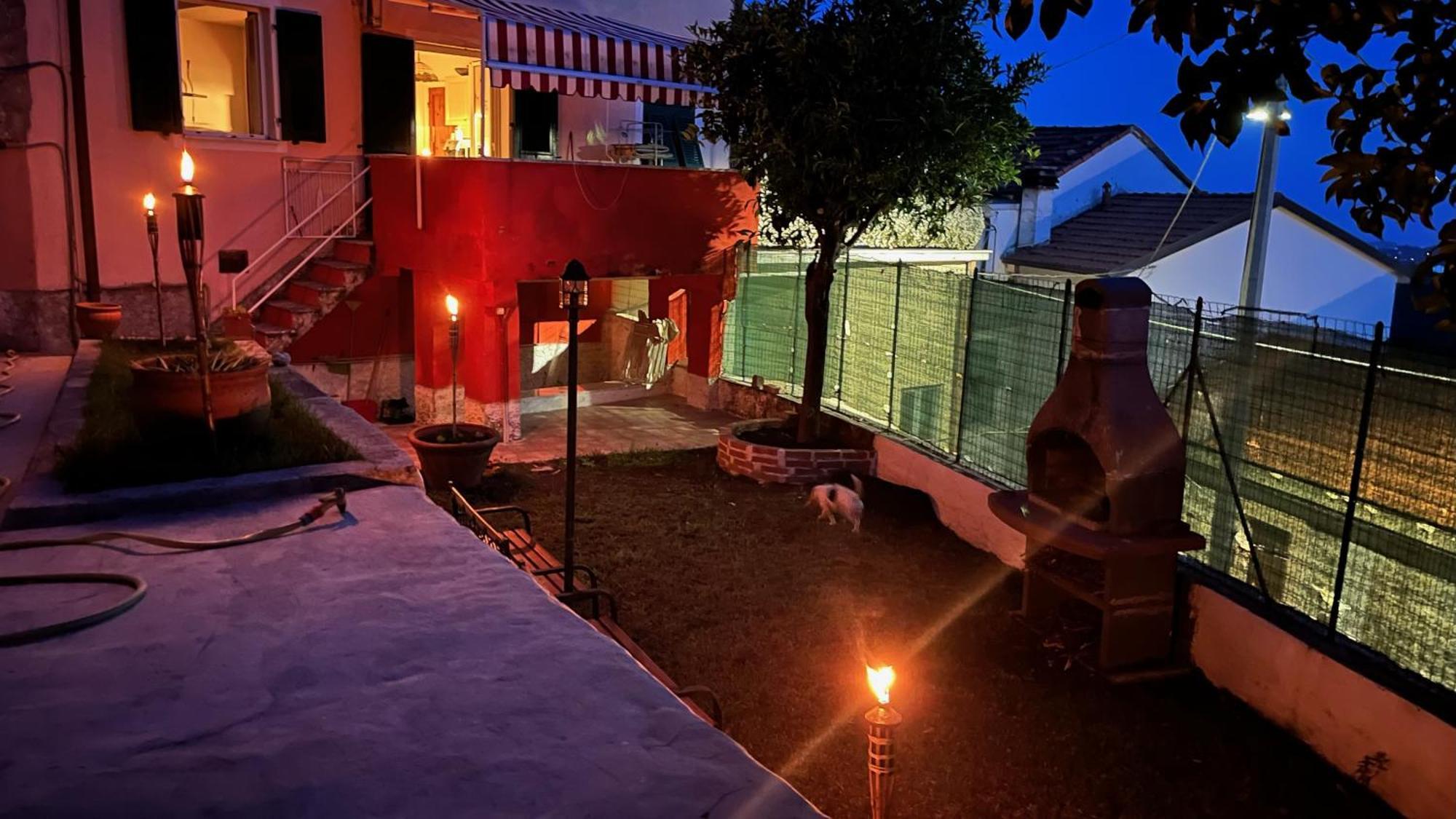 Villa Red House Tivegna Esterno foto