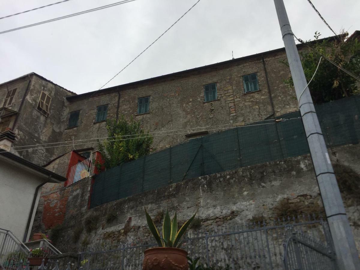 Villa Red House Tivegna Esterno foto